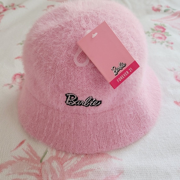 Barbie Accessories - BARBIE BUCKET HAT